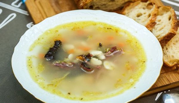 Суп с копченым гусем и белой фасолью, приготовим вместе с вами