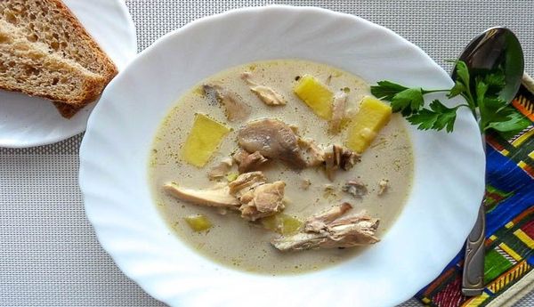 Сливочный суп с кроликом и сушеными белыми грибами, приготовим вместе с вами